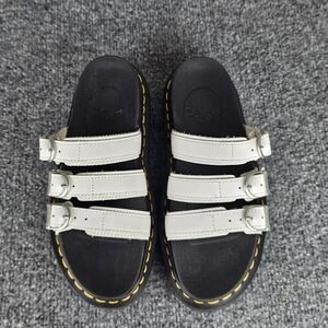 Docs Blaire‎ Platform Slides: Buckle Up for Style! Size- 6 L